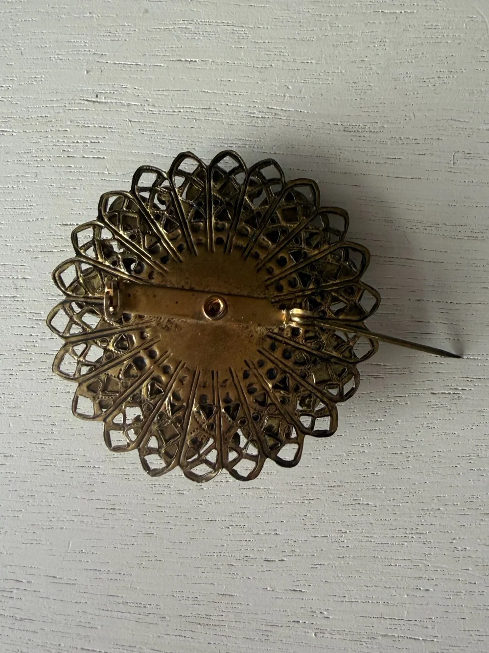 Vintage Gold Tone Filigree Floral Brooch White Confetti Cabochon Pin Mid Century